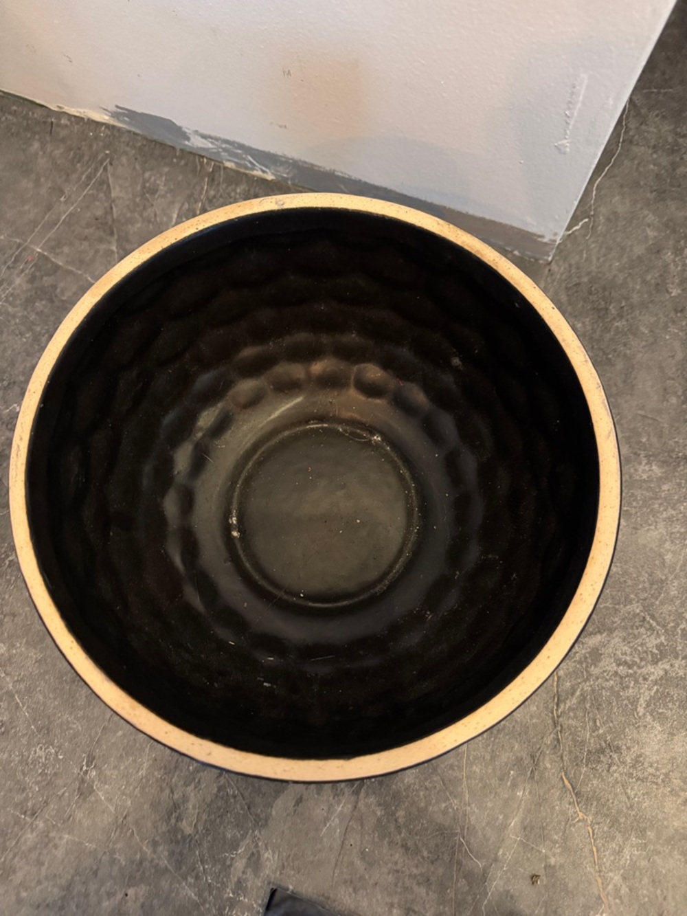 Textured Black Ceramic Bowl with Natural Rim - Picture 3 of 3